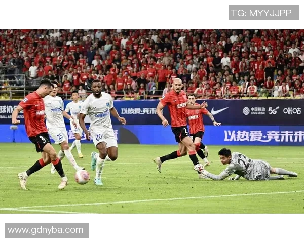 亚冠成都蓉城VS神户成功船首发显现：周定洋坐镇，韦世豪+德尔加多领衔进攻