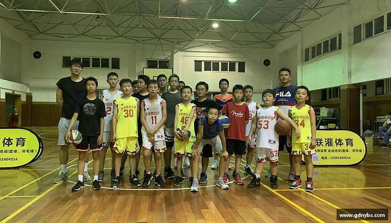 每一步都在创造未来，勇往直前。